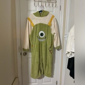 Condition as pic never worn